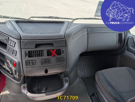 DAF XF 460 Euro 6 XF 460 Euro 6 2017 2 Tractor Units image 43