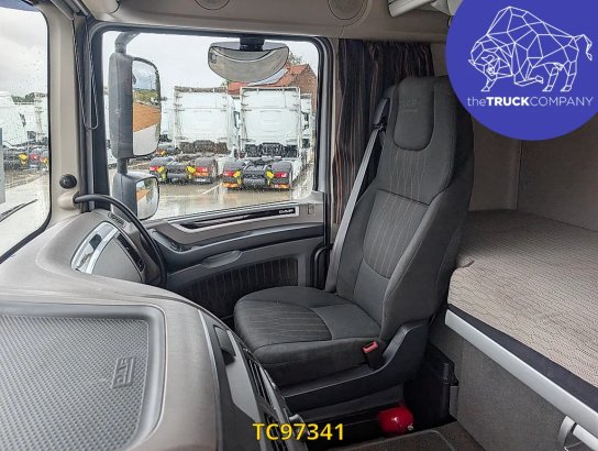 DAF XF Euro6 450 XF Euro6 450 2019 2 Tractor Units image 13