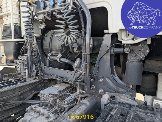 Volvo FH 460 590 2022 2 Tractor Units image 13