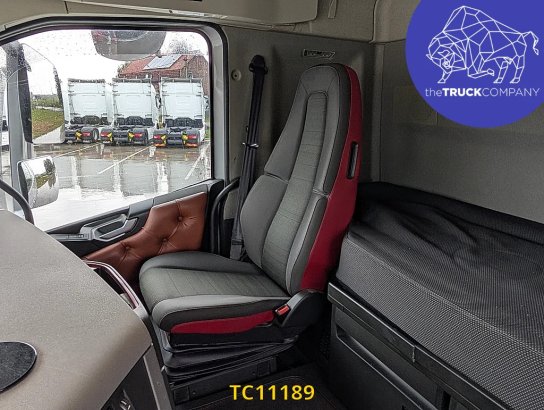 Volvo FH 460 590 2020 2 Tractor Units image 13