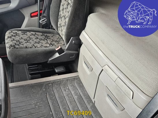 Scania R 450 R 450 2018 2 Tractor Units image 13