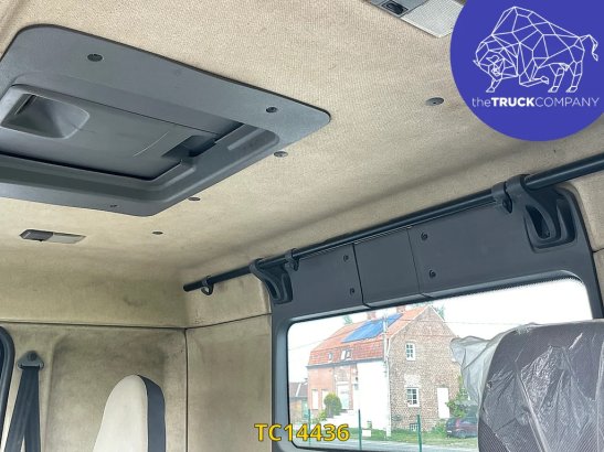 Renault Kerax 370 Kerax 370 2003 2 image 29