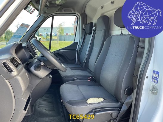 Renault Master L3H2 Master L3H2 2021 2 Closed vans image 44