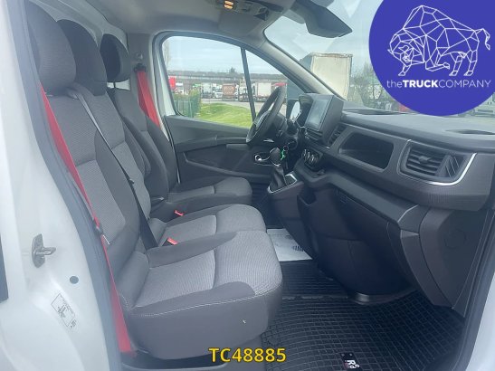 Renault Trafic Trafic 3 150.30 EDC6 L1H1 Trafic 3 150.30 EDC6 L1H1 2023 2 Closed vans image 29