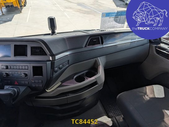 MAN TGX 570 TGX 470 2023 2 Tractor Units image 59