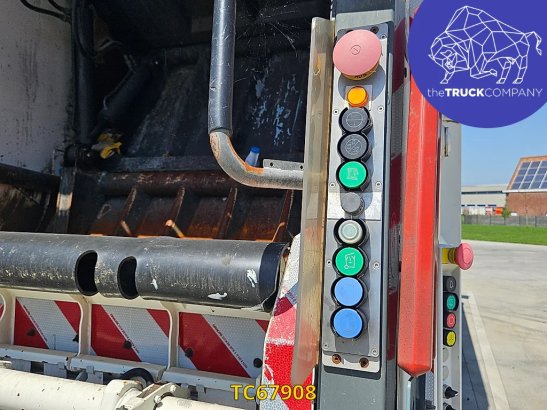 Scania P 320 3213 2016 2 image 14