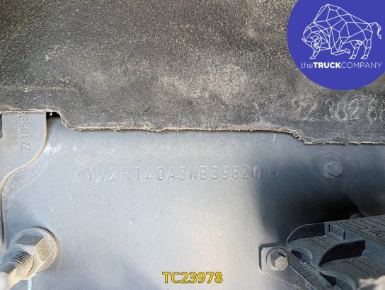 Volvo FH 500 3292 2022 2 Tractor Units image 14