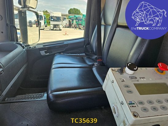 Scania P 270 P 270 2008 2 image 14