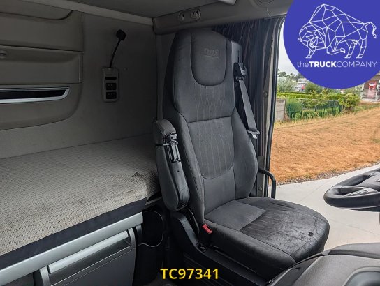 DAF XF Euro6 450 XF Euro6 450 2019 2 Tractor Units image 14