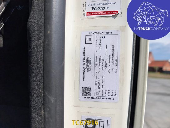Volvo FH 460 590 2022 2 Tractor Units image 14