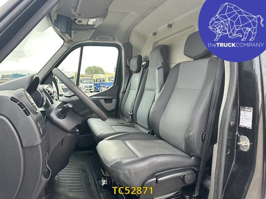 Renault Master Master 2018 2 Closed vans image 14