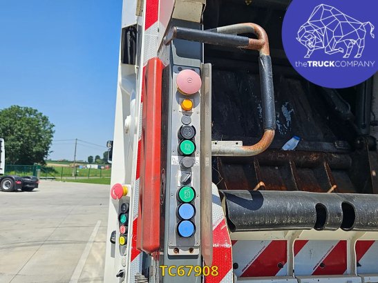 Scania P 320 3213 2016 2 image 15