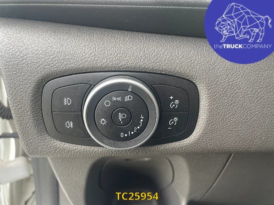 Ford Transit TRANSIT CUSTOM 2.0 TDCI - MINIBUS - 9 SEATS - AUTOMATIC - EURO6D Transit CUSTOM 2.0 TDCI - 9 SEATS - AUTOMATI...