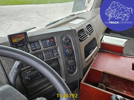 Renault Premium 320 Premium 320 2010 2 image 45