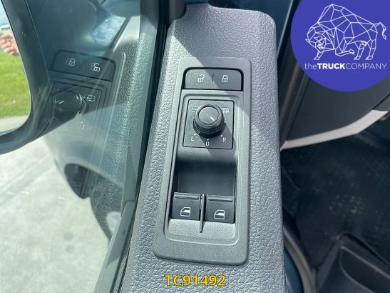 Volkswagen Transporter L1H1 5-PLACES Volkswagen Transporter L1H1 5-PLACES 2019 2 image 45