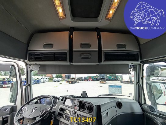 Renault T 480 T 480 2019 2 Tractor Units image 15
