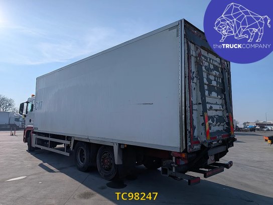 MAN TGS 360 TGS 360 2013 2 image 17
