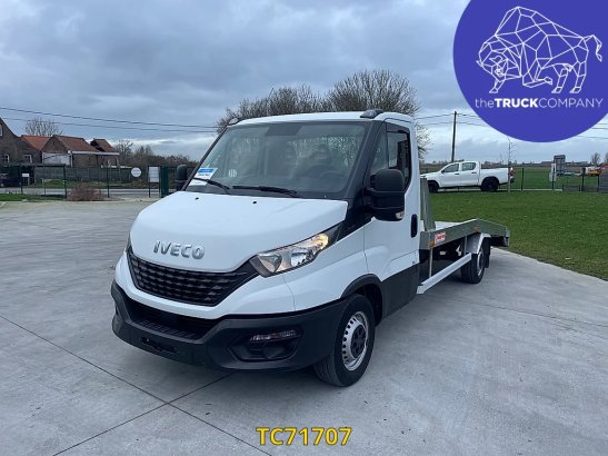 Iveco Daily 35S16 CAR TRANSPORT + WINCH Daily 35S16 CAR TRANSPORT + WINCH 2021 2 image 17