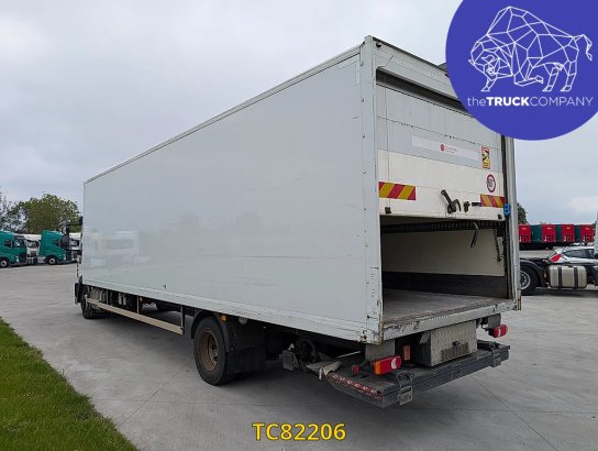 Iveco EuroCargo EuroCargo 2015 2 image 2