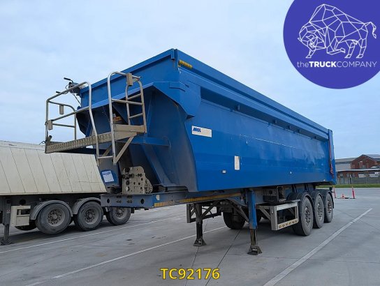 MOL Tipper MOL 2011 2 image 30