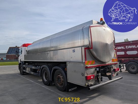 Scania P 450 P 450 2015 2 image 17