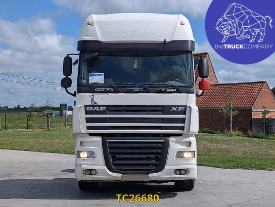 DAF XF 105 460 XF 105 460 2007 2 Tractor Units image 2