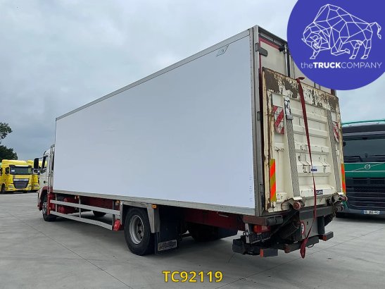 Volvo FM 330 FM 330 2013 2 image 32