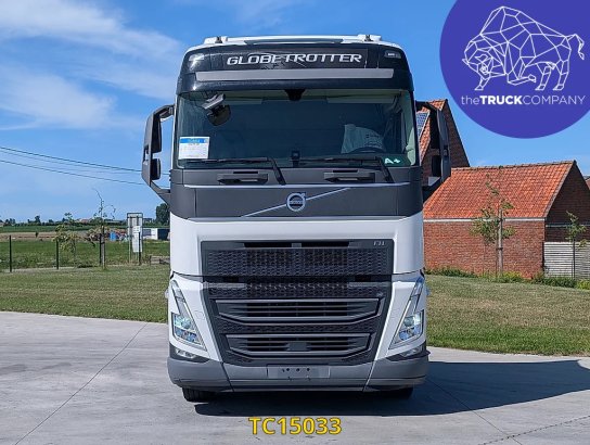 Volvo FH 460 590 2023 2 Tractor Units image 32