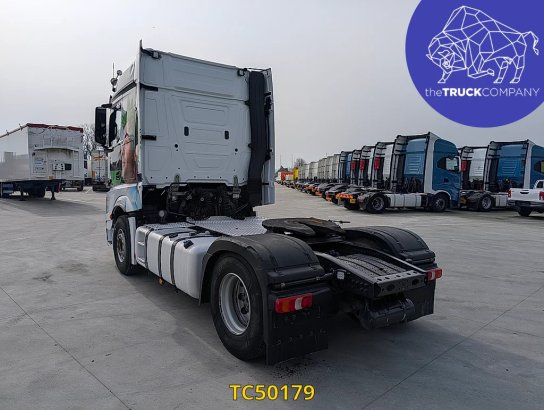 Mercedes-Benz Actros 1963 Actros 1963 2017 2 Tractor Units image 3