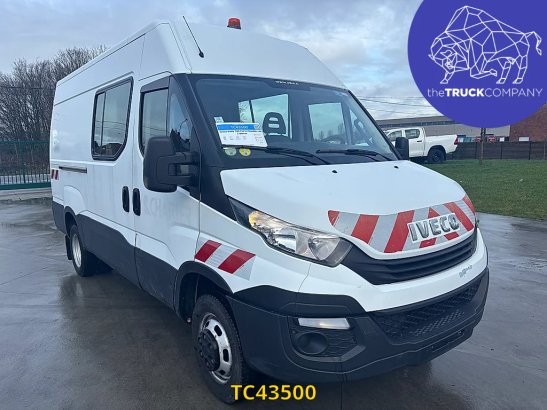 Iveco Daily 35C15V12 Double cab 7 places Daily 35C15V12 Double cab 7 places 2019 2 Closed vans image 3