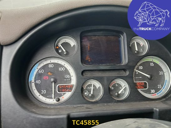 DAF CF 75 310 CF 75 310 2011 2 image 8