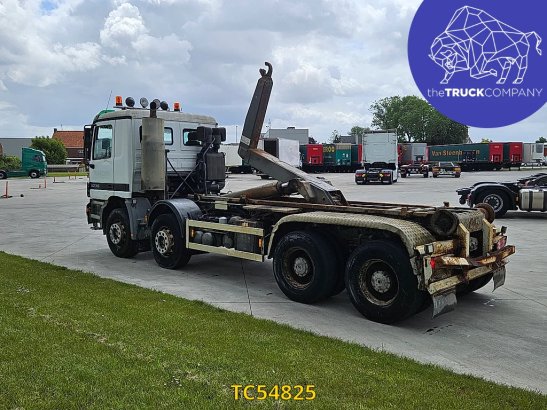 Mercedes-Benz Actros 3235 Actros 3235 2001 2 image 3