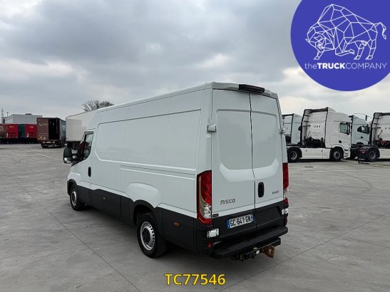 Iveco Daily 35S18V12 Daily 35S18V12 2021 2 Closed vans image 3