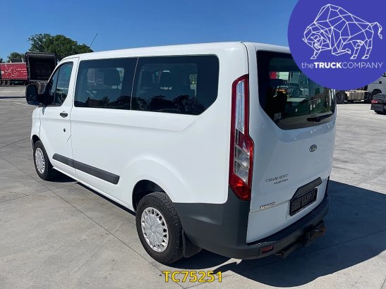Ford Transit Transit kombi 130.35 9 places Transit kombi 130.35 9 places 2014 2 image 3