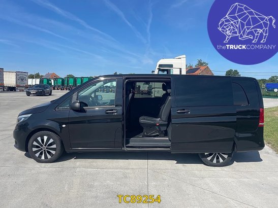Mercedes-Benz Vito 119 CDI - DUBBELE CABINE Vito 119 CDI - DUBBELE CABINE 2022 2 Closed vans image 3