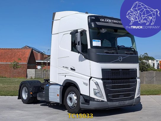 Volvo FH 460 590 2023 2 Tractor Units image 18