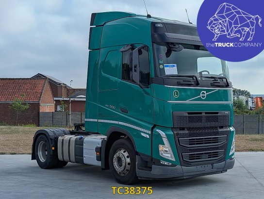 Volvo FH 500 590 2023 2 Tractor Units image 3
