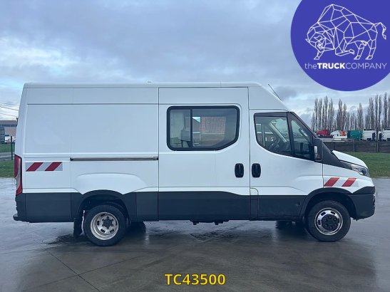 Iveco Daily 35C15V12 Double cab 7 places Daily 35C15V12 Double cab 7 places 2019 2 Closed vans image 19