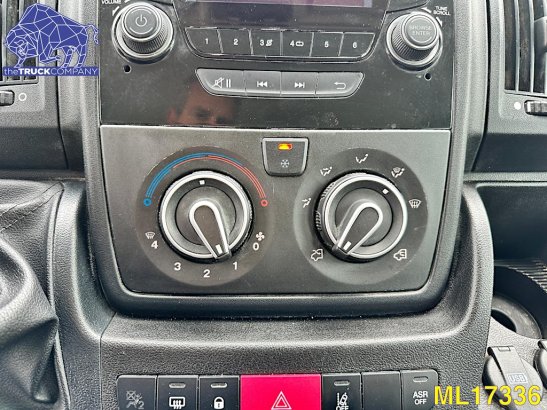 Citroën citroen_jumper Dubbele cabine + laadbak Euro 6 Citroën citroen_jumper Dubbele cabine + laadbak Euro 6 2018 2 Close...
