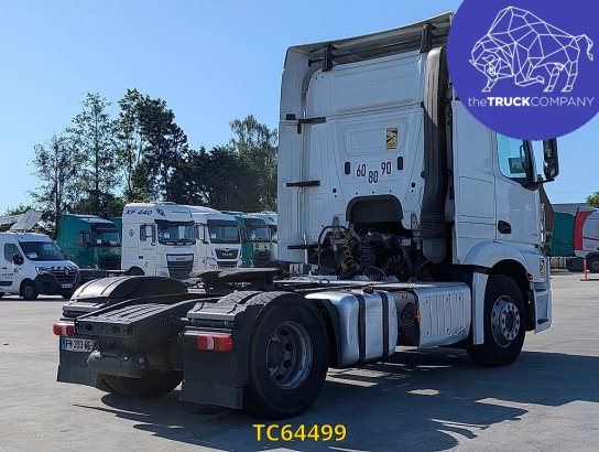 Mercedes-Benz Actros 1845 Mercedes-Benz Actros 1845 2020 2 Tractor Units image 34