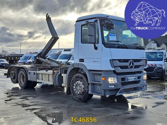 Mercedes-Benz Actros 2541 Actros 2541 2009 2 image 30