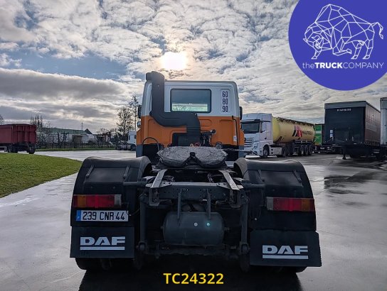 DAF 85 CF 410 85 CF 410 2009 2 Tractor Units image 64