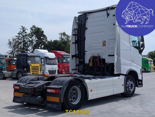 Volvo FH 460 590 2013 2 Tractor Units image 4