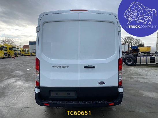 Ford Transit 130.35 l2h2 Transit 130.35 L2H2 - AUTOMATIC GEARBOX - NEW VAN 2025 1 Closed vans image 4