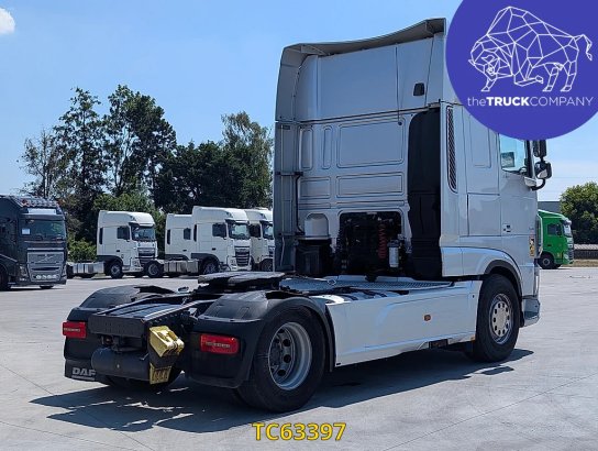 DAF XF 530 XF 530 2017 2 Tractor Units image 4