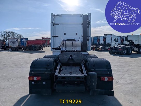 Mercedes-Benz Actros 2646 Mercedes-Benz Actros 2646 2018 2 Tractor Units image 49