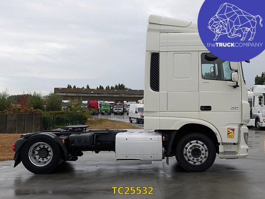 DAF XF XF 2017 2 Tractor Units image 4