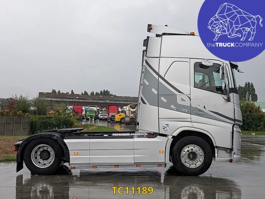 Volvo FH 460 590 2020 2 Tractor Units image 4