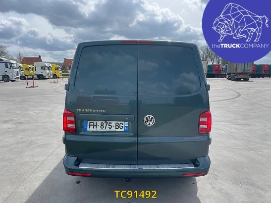 Volkswagen Transporter L1H1 5-PLACES Volkswagen Transporter L1H1 5-PLACES 2019 2 image 34