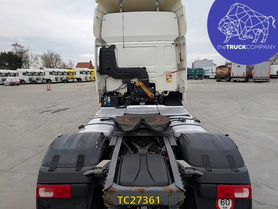 DAF CF Euro6 440 CF 440 2016 2 Tractor Units image 6